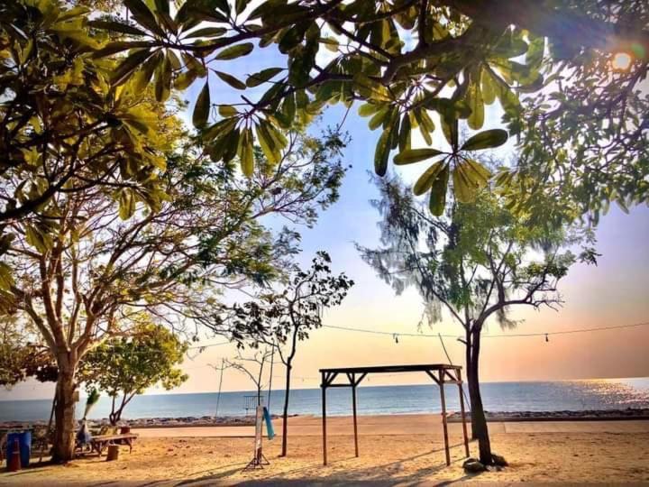 Pranmanee Beach Resort Sam Roi Yot Esterno foto